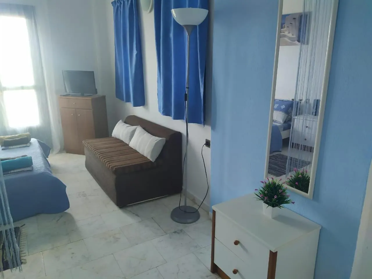 Thea Apartmens Apartment Polychrono