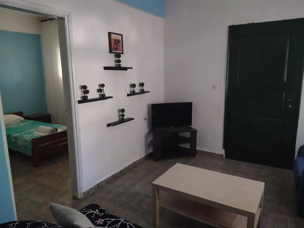 Thea Apartmens Apartment Polychrono