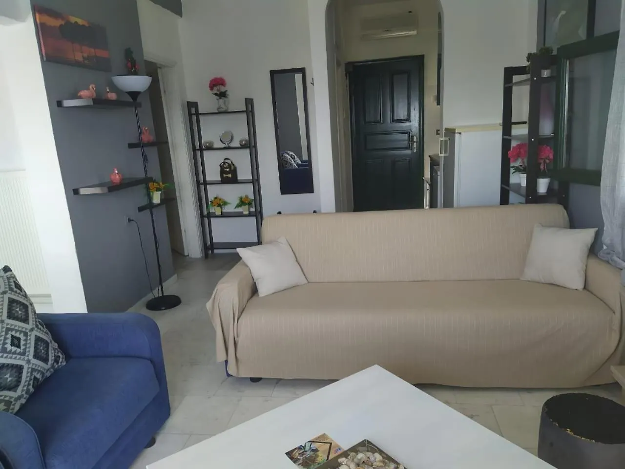Thea Apartmens Apartment Polychrono
