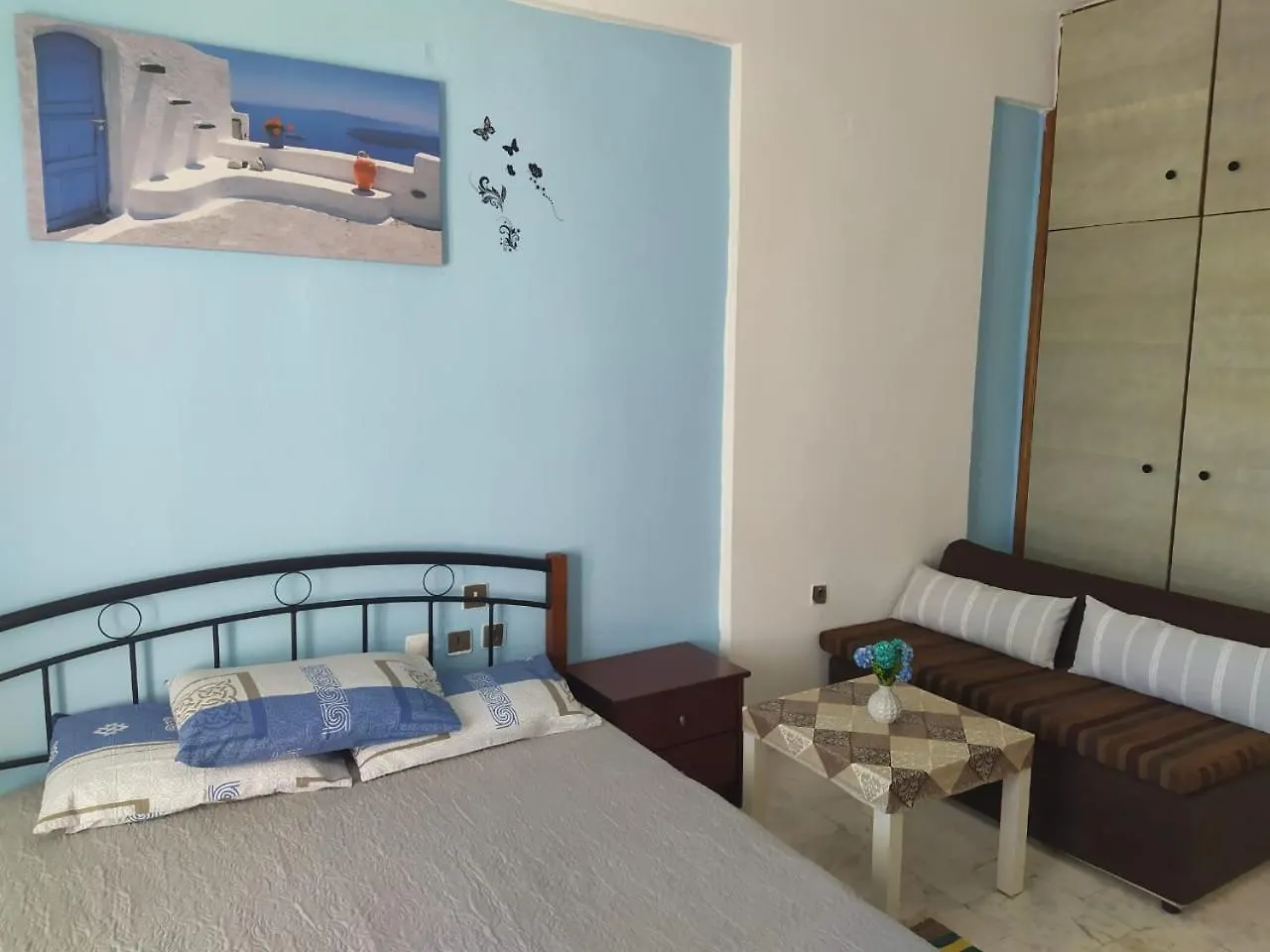 Thea Apartmens Apartment Polychrono